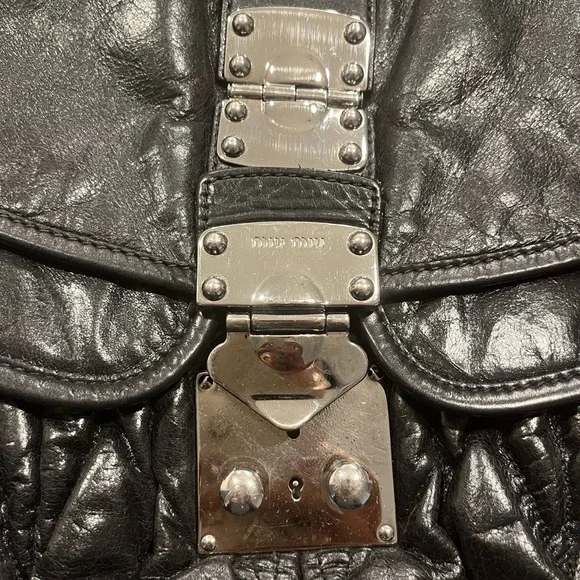 Miu Miu matelasse Black Quilted Leather Shoulder Bag with Silver Hardware - Picture 3 of 7